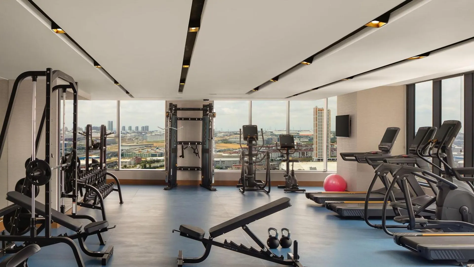 Sheraton Istanbul Esenyurt 5*,